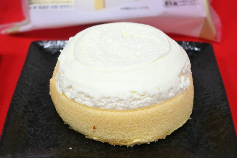 【今週】ローソン「盛りすぎ」またも開催！ 50％増の「ロールケーキ」「ナポリタン」など登場