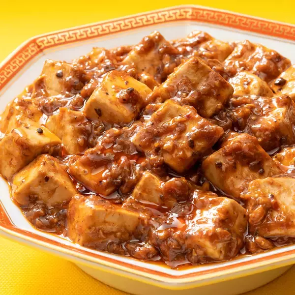 「ファミリーマート「極うま中華」の幕開け！ 麻婆豆腐や油淋鶏など美味しくリニューアル」の画像