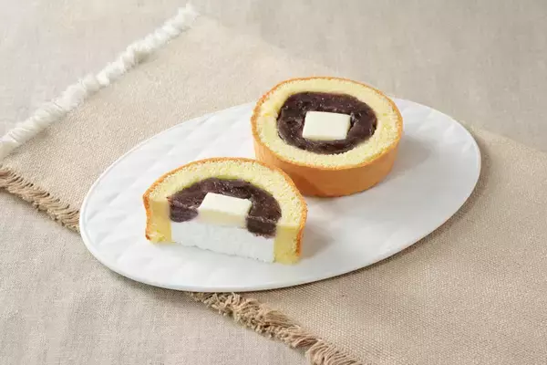 「ローソン✕JALコラボ、国際線「オニオンコンソメスープ」味のからあげクンが登場！」の画像