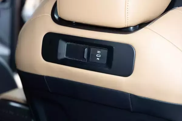 「おかえりパジェロ！ 20年ぶりのフルモデルチェンジで見えた、三菱自動車“本気”の逆襲」の画像