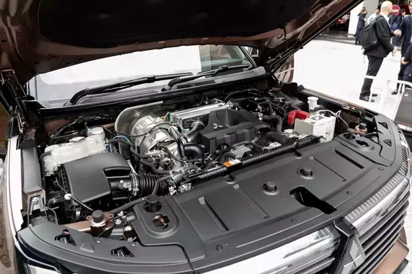 「おかえりパジェロ！ 20年ぶりのフルモデルチェンジで見えた、三菱自動車“本気”の逆襲」の画像