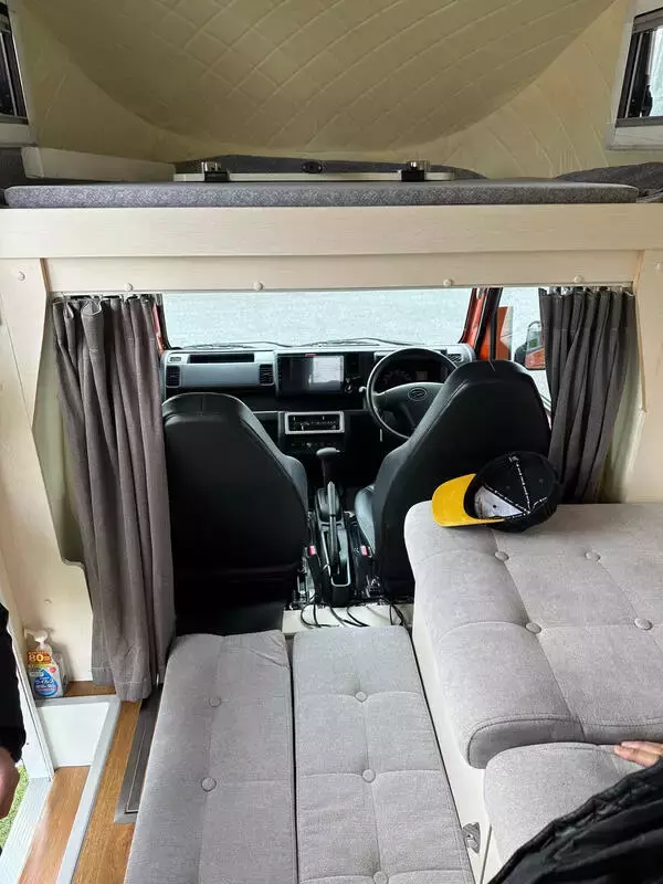 「ロマン溢れるキャンピングカーライフの門出はトラブル続出で波瀾万丈だった！」の画像