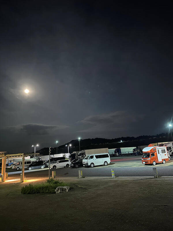 ロマン溢れるキャンピングカーライフの門出はトラブル続出で波瀾万丈だった！