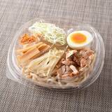 「「麺＋お茶」が実質お得に！ ファミマの麺購入でドリンク無料券が必ずもらえる」の画像5