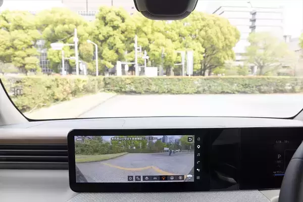 「「OK Google」が軽自動車で使える感動。日産「ルークス」が激戦区で選ばれる3つの理由」の画像