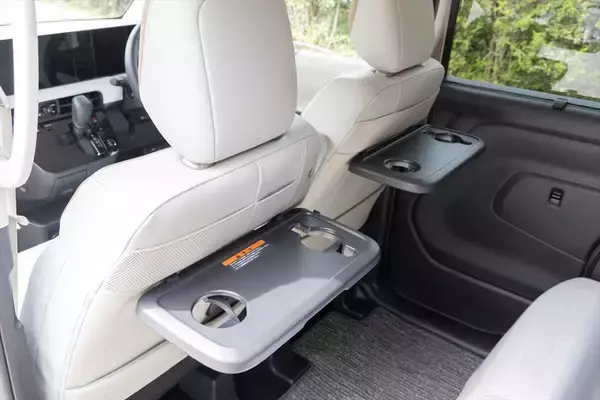 「「OK Google」が軽自動車で使える感動。日産「ルークス」が激戦区で選ばれる3つの理由」の画像