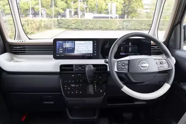 「「OK Google」が軽自動車で使える感動。日産「ルークス」が激戦区で選ばれる3つの理由」の画像