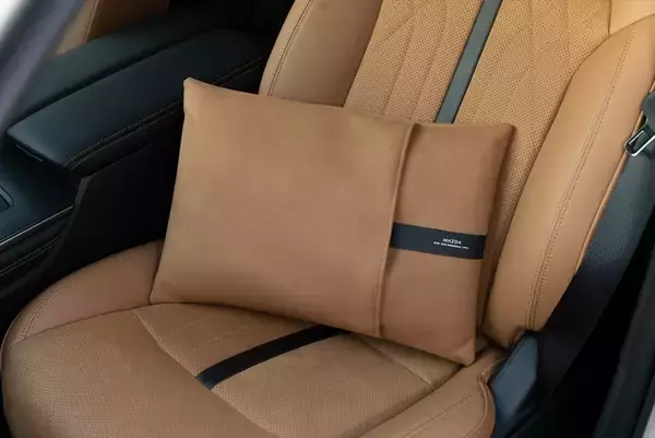 「マツダ車乗りじゃなくても欲しくなる「MAZDA COLLECTION」のラインナップ」の画像