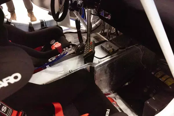 「究極の「BRZ」爆誕！ 4WD×2.4Lターボ×6速シーケンシャルに進化したラリーマシンがヤバイ」の画像