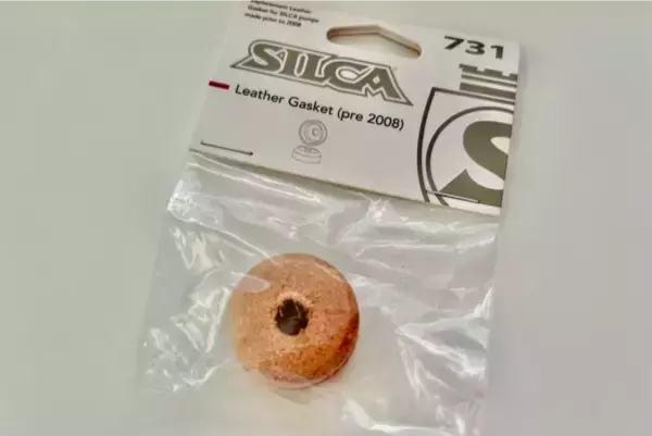 「スポーツ自転車界隈で近ごろ流行りの携帯用電動ポンプには気を付けたい」の画像