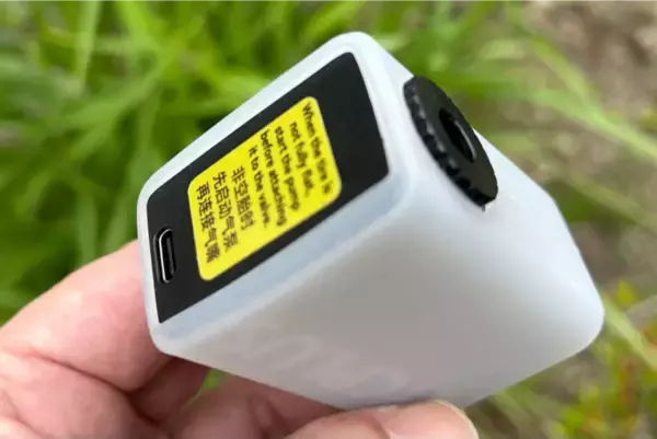 「スポーツ自転車界隈で近ごろ流行りの携帯用電動ポンプには気を付けたい」の画像