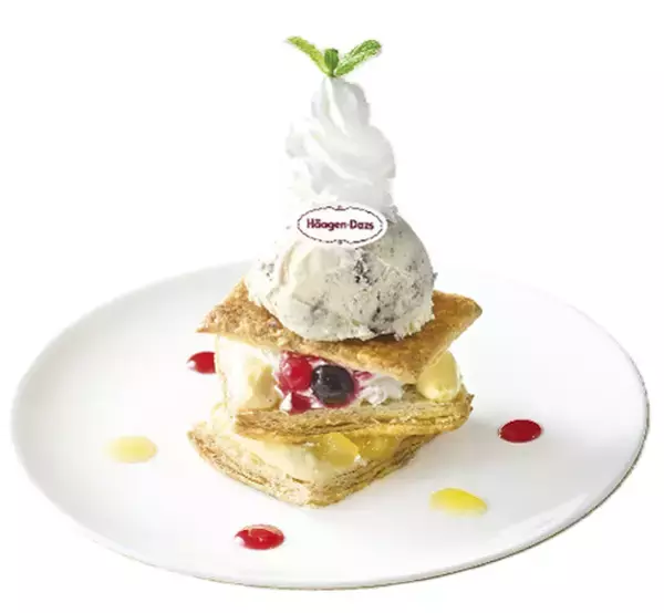 「高さ30cmのハーゲンダッツパフェも！ジョナサンの初夏のスイーツフェア」の画像