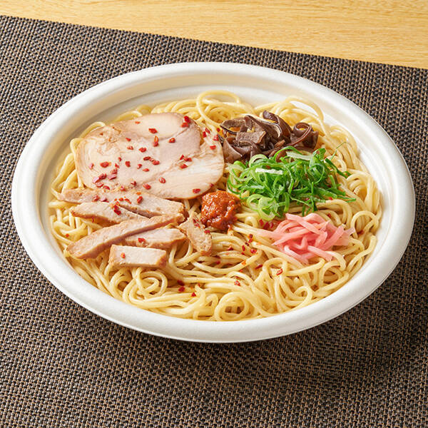 ファミマ「こってり」フェア開幕！「炒飯＆油淋鶏」「旨辛焼ラーメン」などヤミツキ飯がズラリ