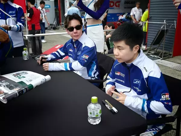 「【スーパーフォーミュラ】小林可夢偉×利徠斗、年齢差コンビがKDDIチームを変える!?」の画像