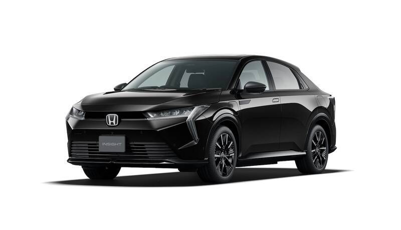 Honda「INSIGHT」復活！ 4代目はEVのクロスオーバーSUV、航続535km