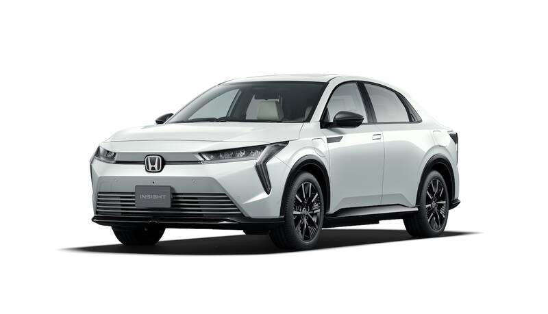 Honda「INSIGHT」復活！ 4代目はEVのクロスオーバーSUV、航続535km
