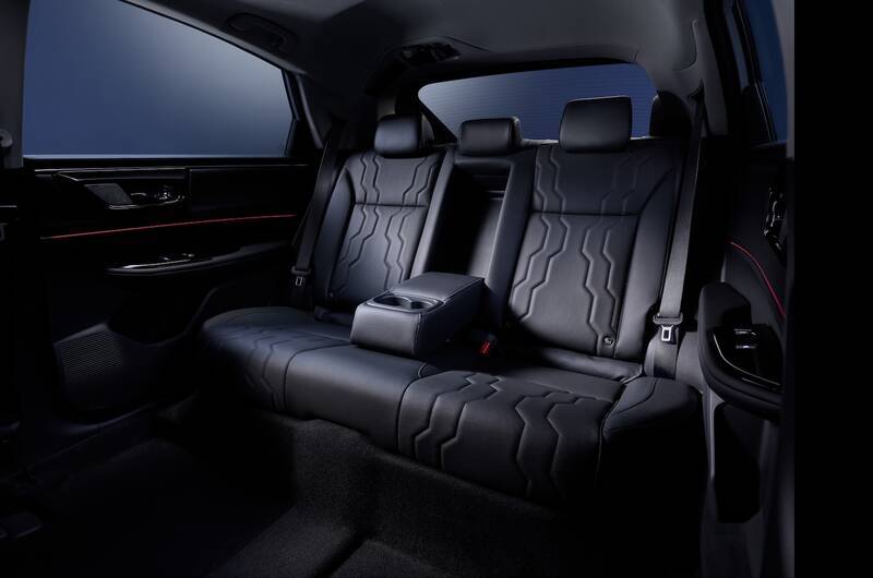 Honda「INSIGHT」復活！ 4代目はEVのクロスオーバーSUV、航続535km