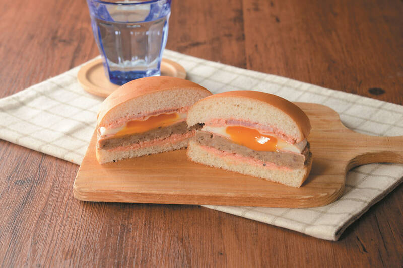 ローソン「月見まん」など月見グルメ登場！ 弁当・スイーツなど19品も