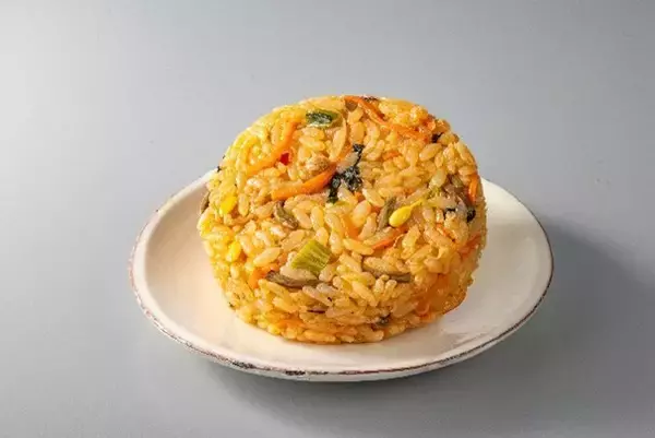 「セブンで韓国フェア、話題の「チュクミ」や「サムギョプサル丼」など登場！気になりすぎ」の画像