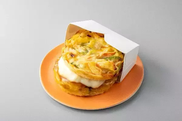 「セブンで韓国フェア、話題の「チュクミ」や「サムギョプサル丼」など登場！気になりすぎ」の画像