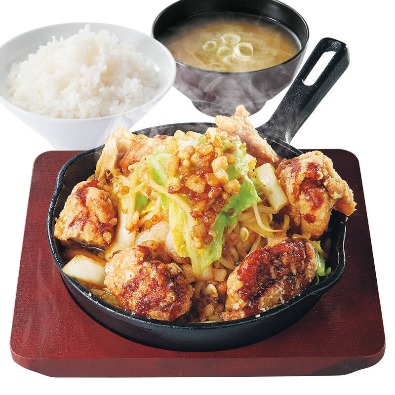 ご飯がすすむ鉄板メニュー 「からやま」年末恒例「にんにくからあげ」