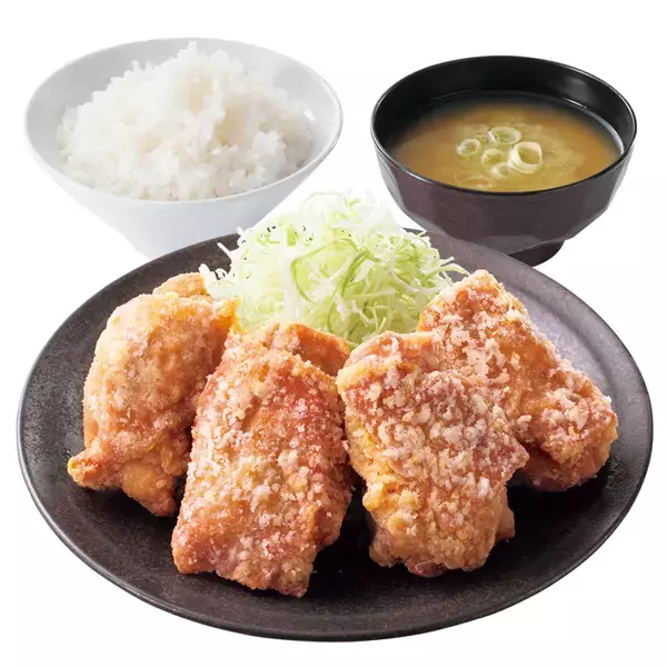 「ご飯がすすむ鉄板メニュー 「からやま」年末恒例「にんにくからあげ」」の画像