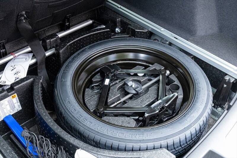 【アメ車ってどうよ？】970万円の価値は本物？ キャデラック「XT5」が予想外に最高だった理由