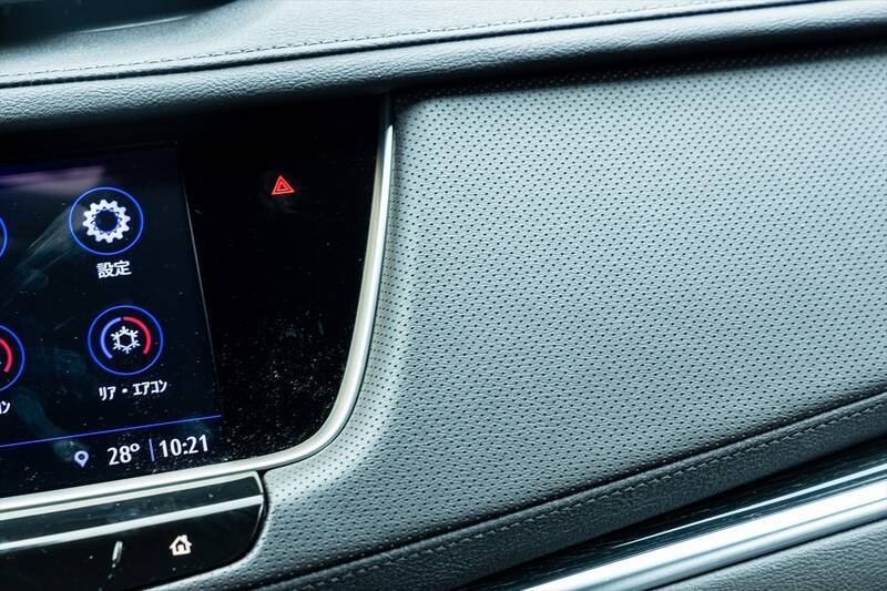 【アメ車ってどうよ？】970万円の価値は本物？ キャデラック「XT5」が予想外に最高だった理由