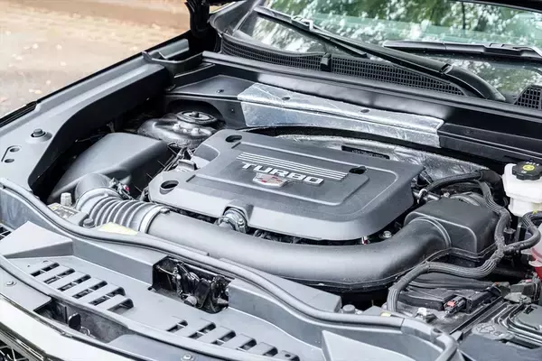 「【アメ車ってどうよ？】キャデラック「XT4」は思いのほかスポーティーで楽しいクルマでした」の画像