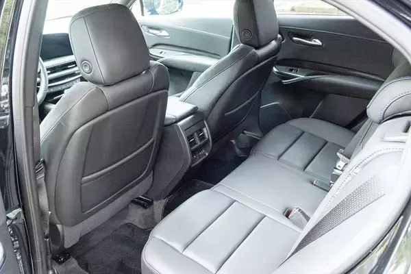 「【アメ車ってどうよ？】キャデラック「XT4」は思いのほかスポーティーで楽しいクルマでした」の画像