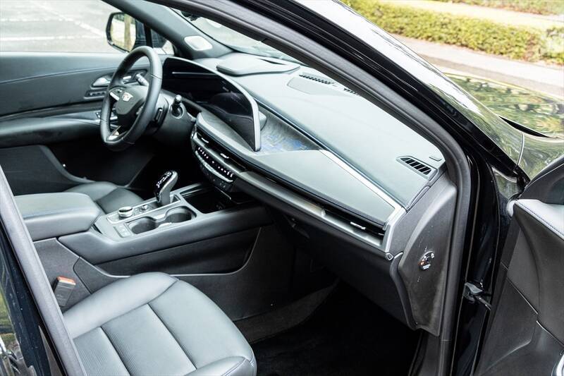 【アメ車ってどうよ？】キャデラック「XT4」は思いのほかスポーティーで楽しいクルマでした