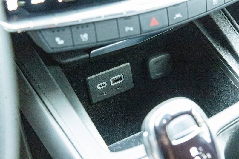 【アメ車ってどうよ？】キャデラック「XT4」は思いのほかスポーティーで楽しいクルマでした