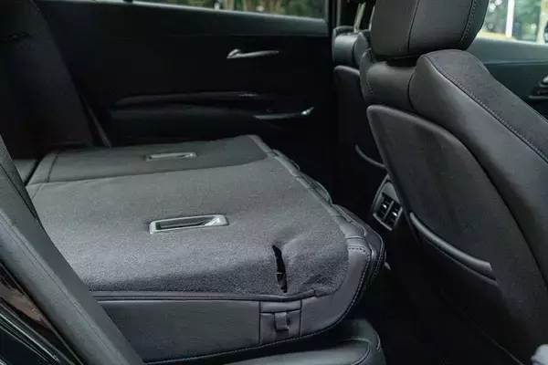 「【アメ車ってどうよ？】キャデラック「XT4」は思いのほかスポーティーで楽しいクルマでした」の画像