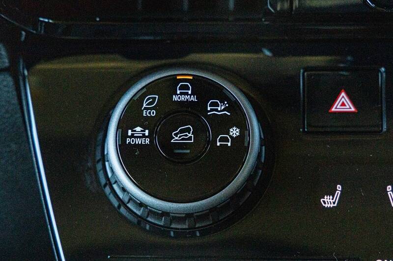 「カワイイ顔して、中身はタフ」女性支持4割の三菱・デリカミニが、毎日の相棒に選ばれる3つの理由