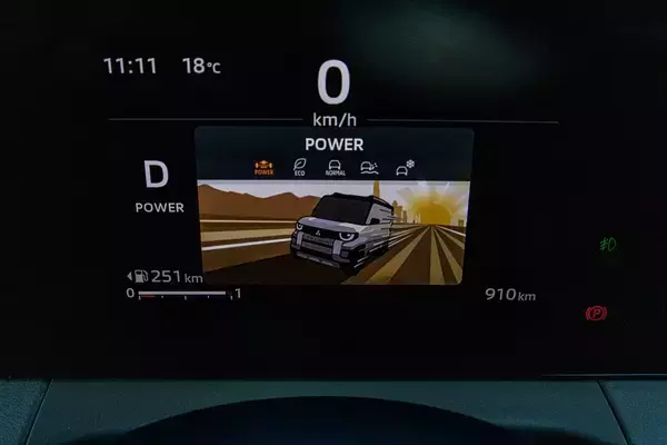 「「カワイイ顔して、中身はタフ」女性支持4割の三菱・デリカミニが、毎日の相棒に選ばれる3つの理由」の画像