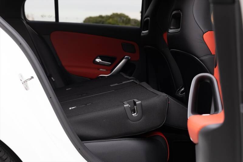 安くてもちゃんとベンツ？ 豪華装備付きで588万円の「A200d」に乗ってわかった妥協なき重厚感