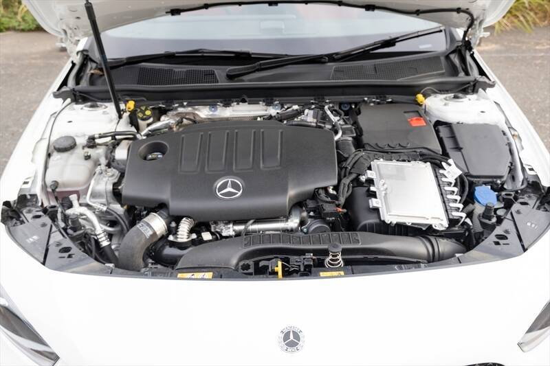 安くてもちゃんとベンツ？ 豪華装備付きで588万円の「A200d」に乗ってわかった妥協なき重厚感