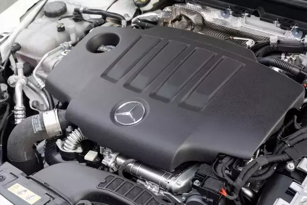 「安くてもちゃんとベンツ？ 豪華装備付きで588万円の「A200d」に乗ってわかった妥協なき重厚感」の画像