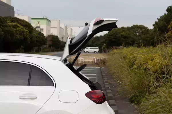 「安くてもちゃんとベンツ？ 豪華装備付きで588万円の「A200d」に乗ってわかった妥協なき重厚感」の画像