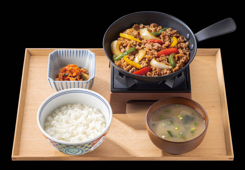 吉野家「牛鉄板スタミナ焼肉定食」ご飯増量・おかわり無料で登場