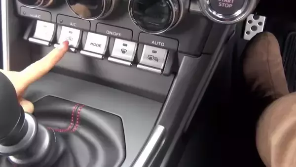 「みんな大好きスポーツカーのスバル「BRZ」をオススメしたい5つの理由」の画像