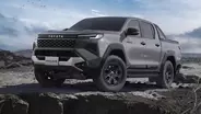 トヨタ新型「ハイラックス」発売！ 仕事もアウトドアも似合う、500kg積める頼れる相棒