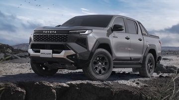 トヨタ新型「ハイラックス」発売！ 仕事もアウトドアも似合う、500kg積める頼れる相棒