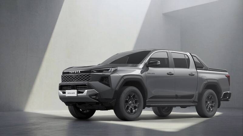 トヨタ新型「ハイラックス」発売！ 仕事もアウトドアも似合う、500kg積める頼れる相棒