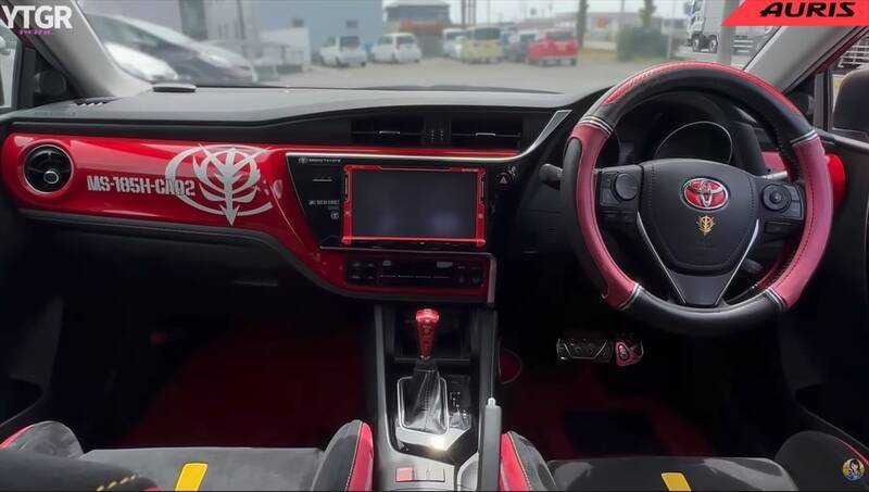 「こ、こいつ…動くぞ！」限定300台の「シャア専用オーリスII」の作り込みがオタク心をえぐりすぎる件