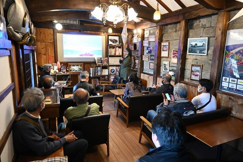 ロードスター元主査・山本さんを囲むプライベート感たっぷりのミーティングに参加