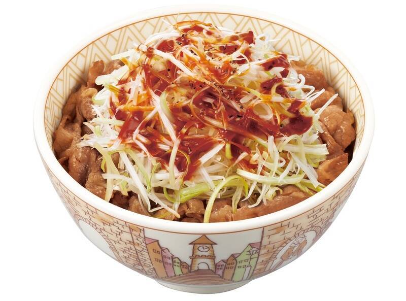 待ってました、すき家「白髪ねぎ牛丼」の季節！ シャキシャキ食感がたまらない～
