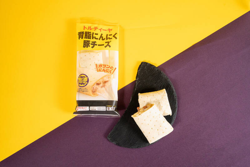 ファミマに「チーズソースまみれ」の豚焼肉丼！ にんにくカルボも！ “背徳飯”全6品スタート