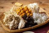 「「鴨しゃぶ」食べ放題2969円～！ 牛も豚も鶏も好きなだけ　9月10日スタート」の画像4