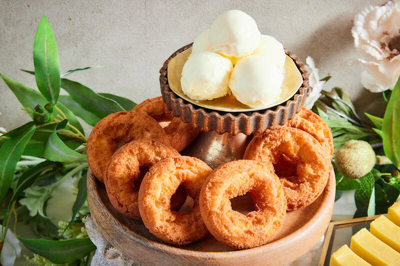 牛角「デザート食べ放題」を全店で実施！ アイスやドーナツが好きなだけ食べられる